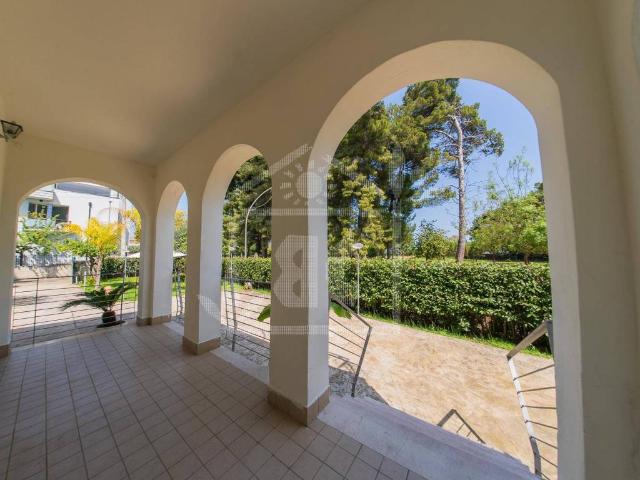 Villa in vendita a Montesilvano PE