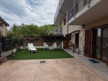 Villa in vendita a Montesilvano PE