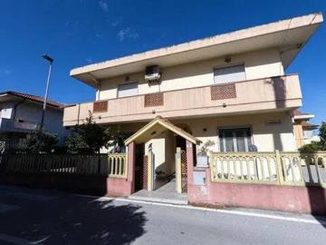 Villa in vendita a Montesilvano PE