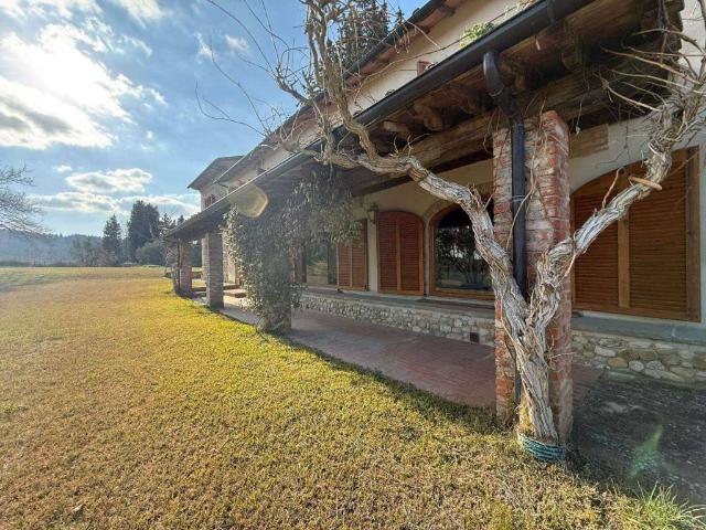 Villa in vendita a Montespertoli FI