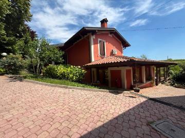 Villa in vendita a Monticelli Brusati BS