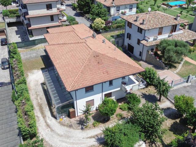 Villa in vendita a Montichiari BS