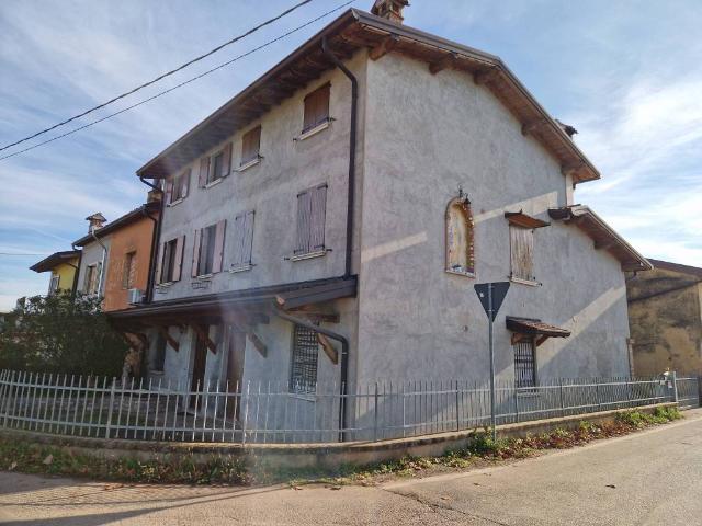 Villa in vendita a Montichiari BS