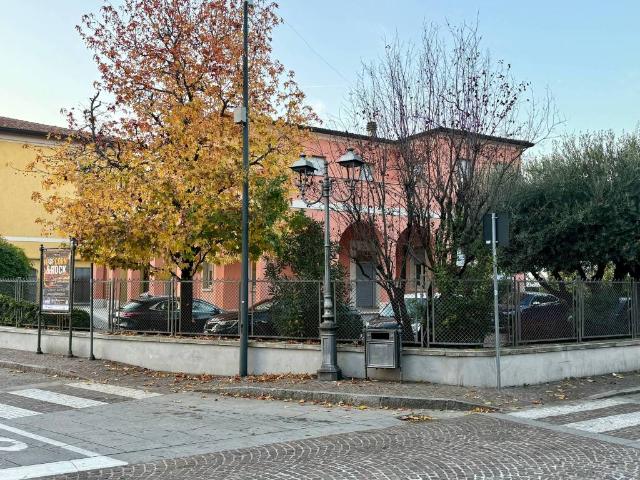 Villa in vendita a Montichiari BS