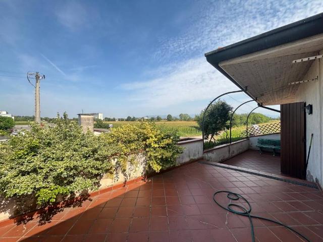 Villa in vendita a Montichiari BS