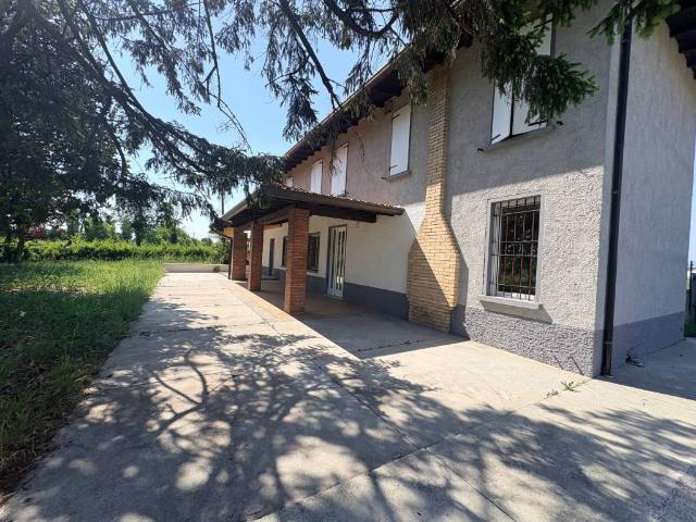 Villa in vendita a Montichiari BS