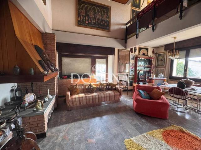 Villa in vendita a Monticiano SI