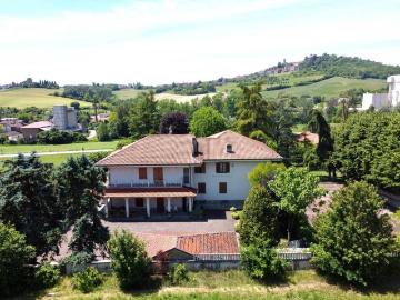 Villa in vendita a Montiglio Monferrato AT