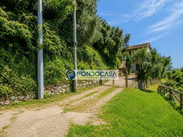 Villa in vendita a Montignoso, Cerreto