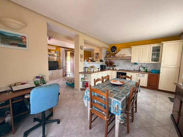 Villa in vendita a Montignoso MS