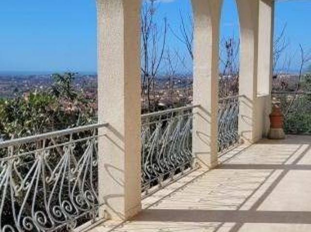 Villa in vendita a Montignoso MS