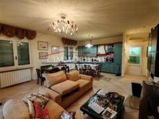 Villa in vendita a Montignoso MS