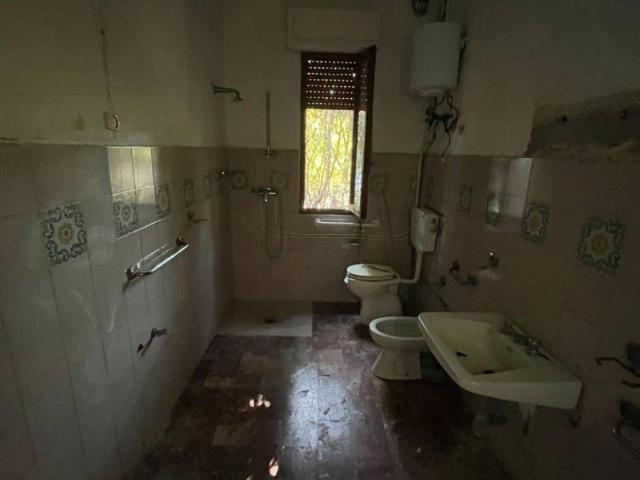 Villa in vendita a Montignoso MS
