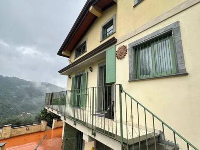 Villa in vendita a Montignoso MS