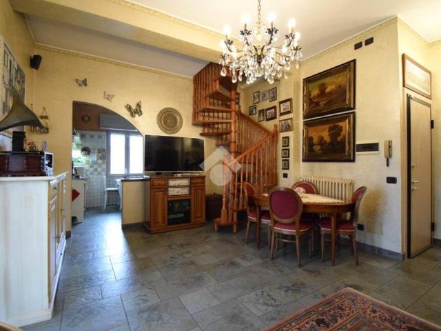Villa in vendita a Monza MB