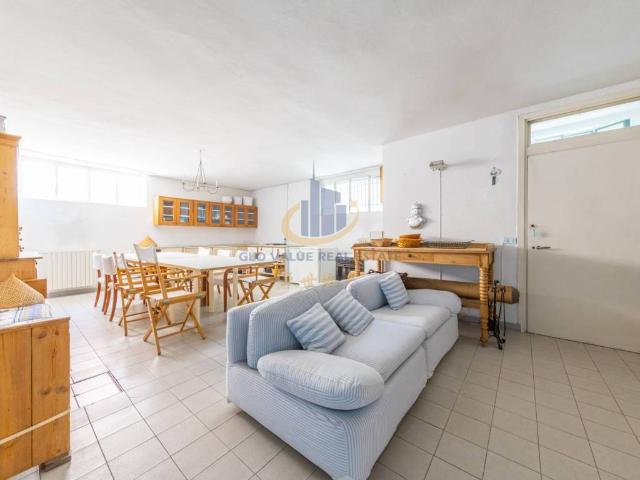 Villa in vendita a Monza MB