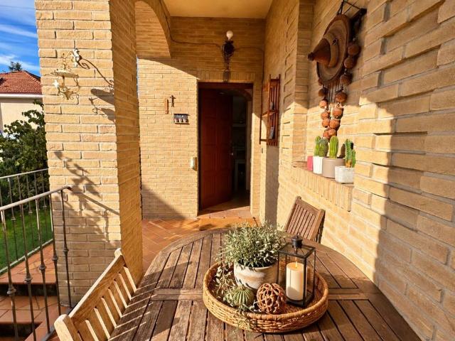 Villa in vendita a Monza MB