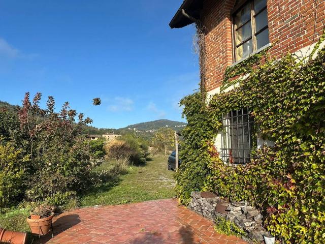 Villa in vendita a Morbello AL