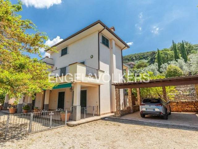 Villa in vendita a Moricone