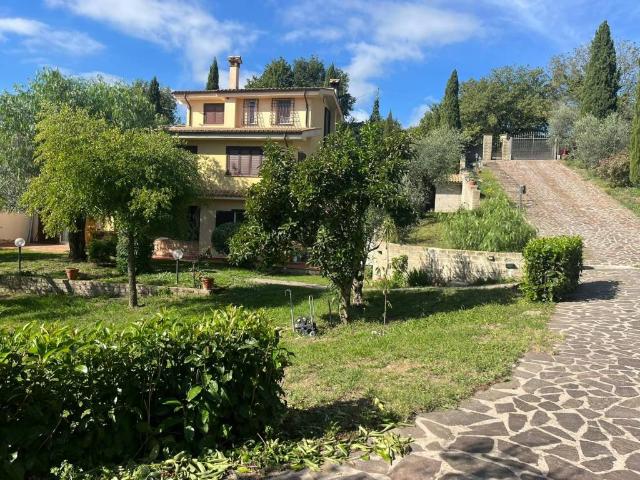Villa in vendita a Morlupo RM