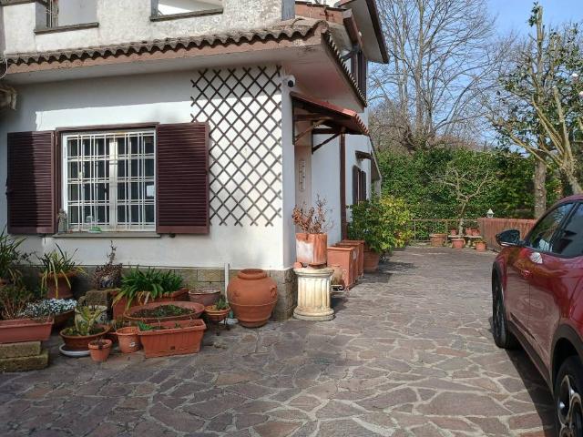 Villa in vendita a Morlupo RM
