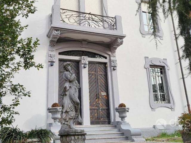Villa in vendita a Mornago VA