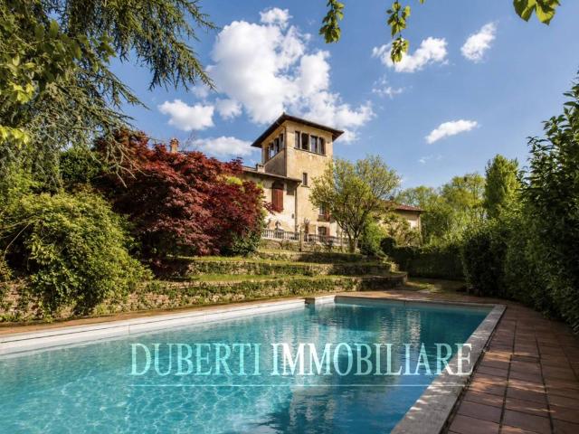 Villa in vendita a Mornago VA