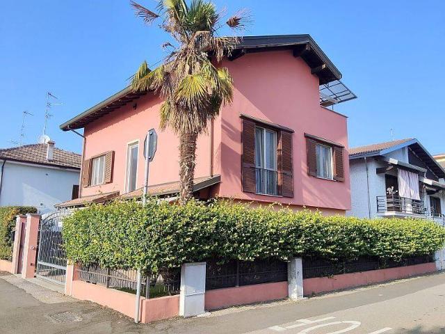 Villa in vendita a Mortara PV