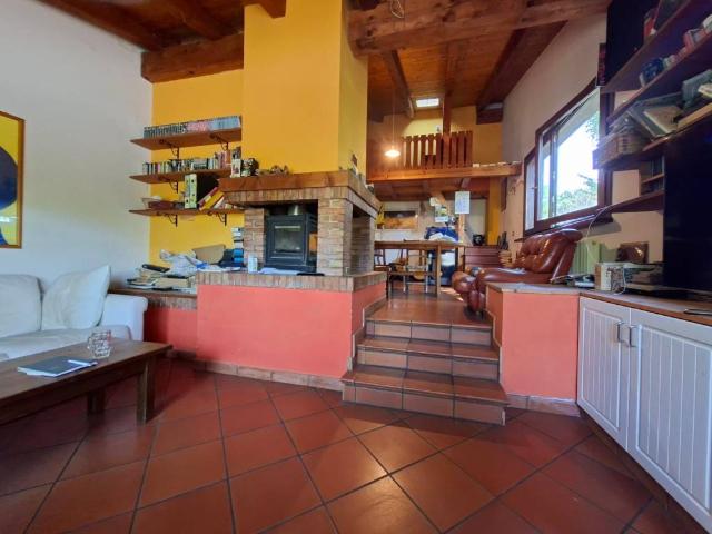 Villa in vendita a Moruzzo UD