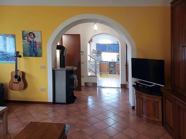 Villa in vendita a Moruzzo UD