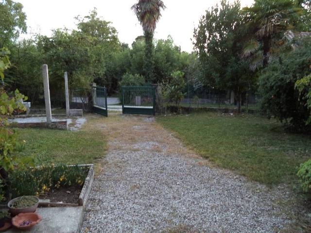 Villa in vendita a Moruzzo UD