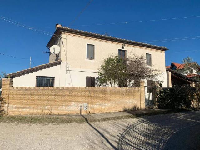 Villa in vendita a Moscufo PE