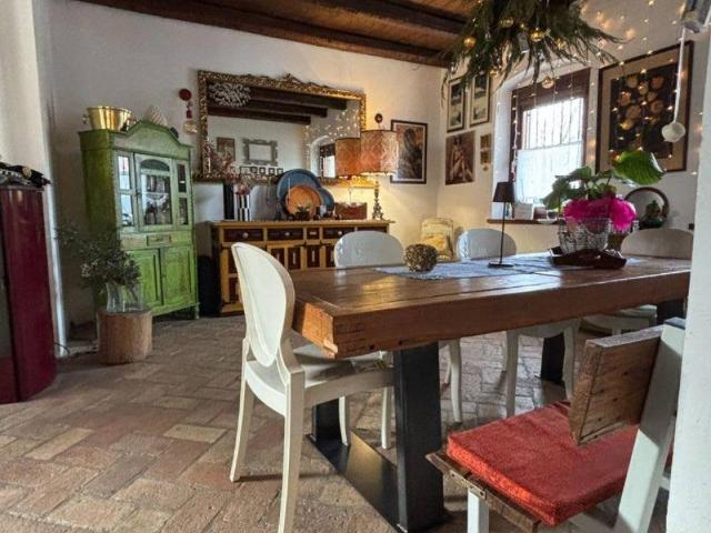 Villa in vendita a Mossa GO
