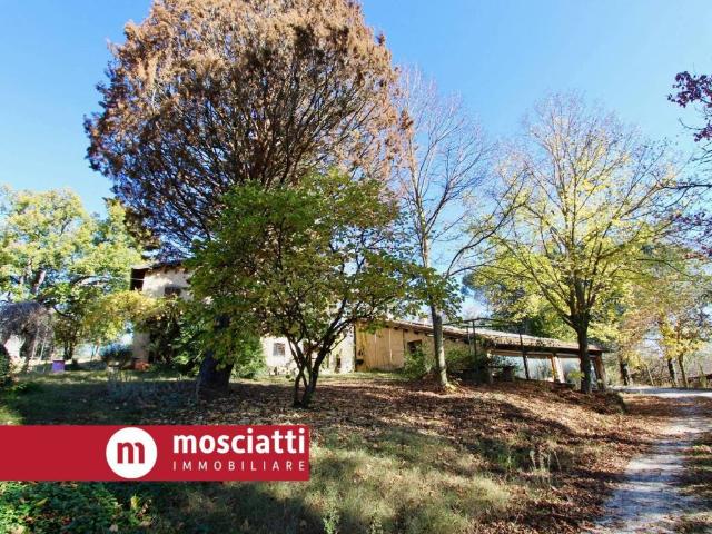 Villa in vendita a Matelica MC