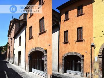 Villa in vendita a Matelica MC