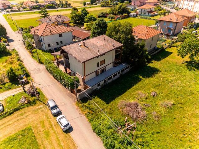 Villa in vendita a Mathi TO