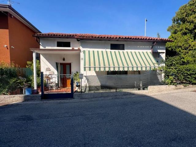 Villa in vendita a Mazzano BS