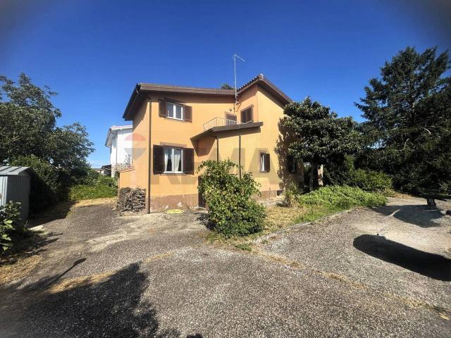Villa in vendita a Mazzano Romano