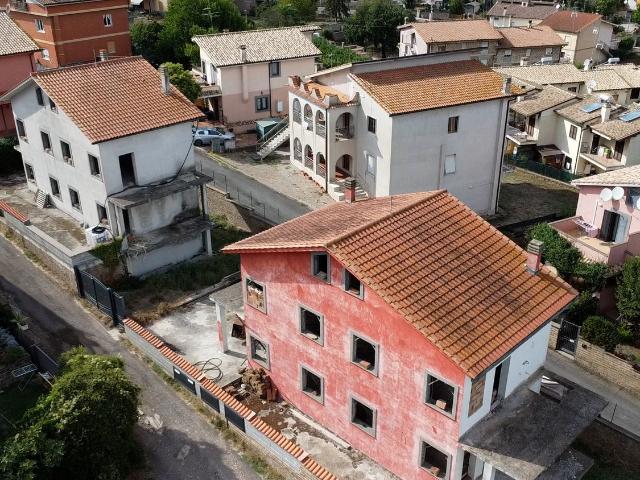 Villa in vendita a Mazzano Romano
