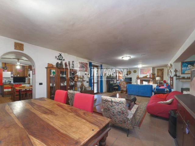 Villa in vendita a Mazzano Romano RM
