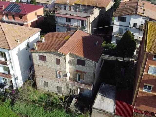 Villa in vendita a Mazzano Romano RM