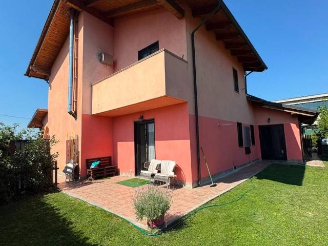 Villa in vendita a Mazzè TO