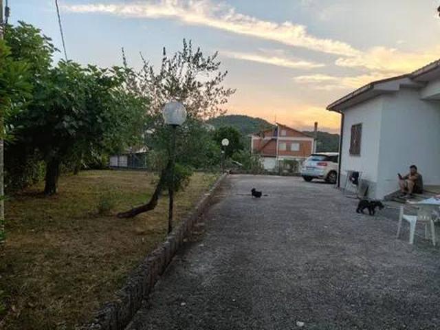 Villa in vendita a Macchia d'Isernia IS