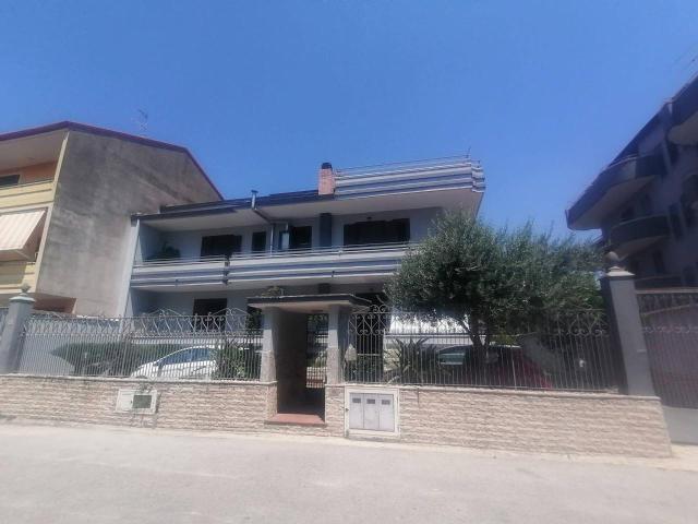 Villa in vendita a Macerata Campania