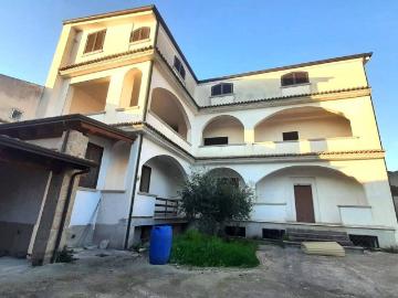 Villa in vendita a Macerata Campania