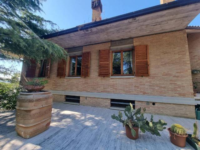 Villa in vendita a Macerata MC