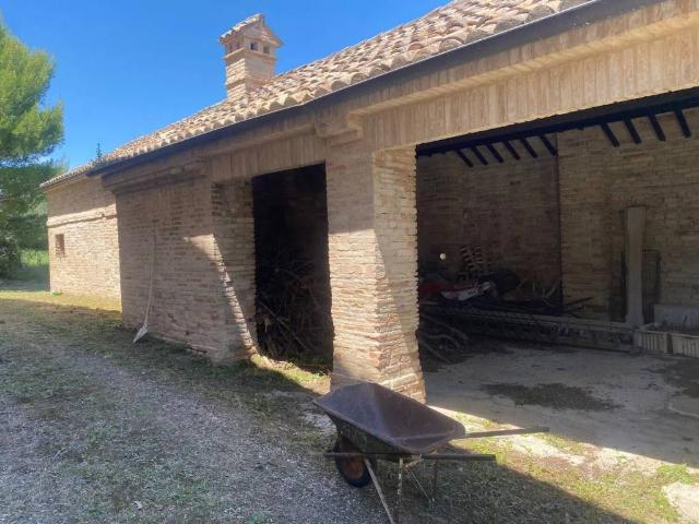 Villa in vendita a Macerata MC