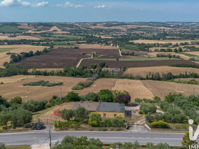 Villa in vendita a Macerata MC
