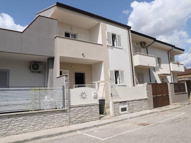 Villa in vendita a Maddaloni CE