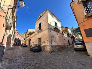 Villa in vendita a Maddaloni CE